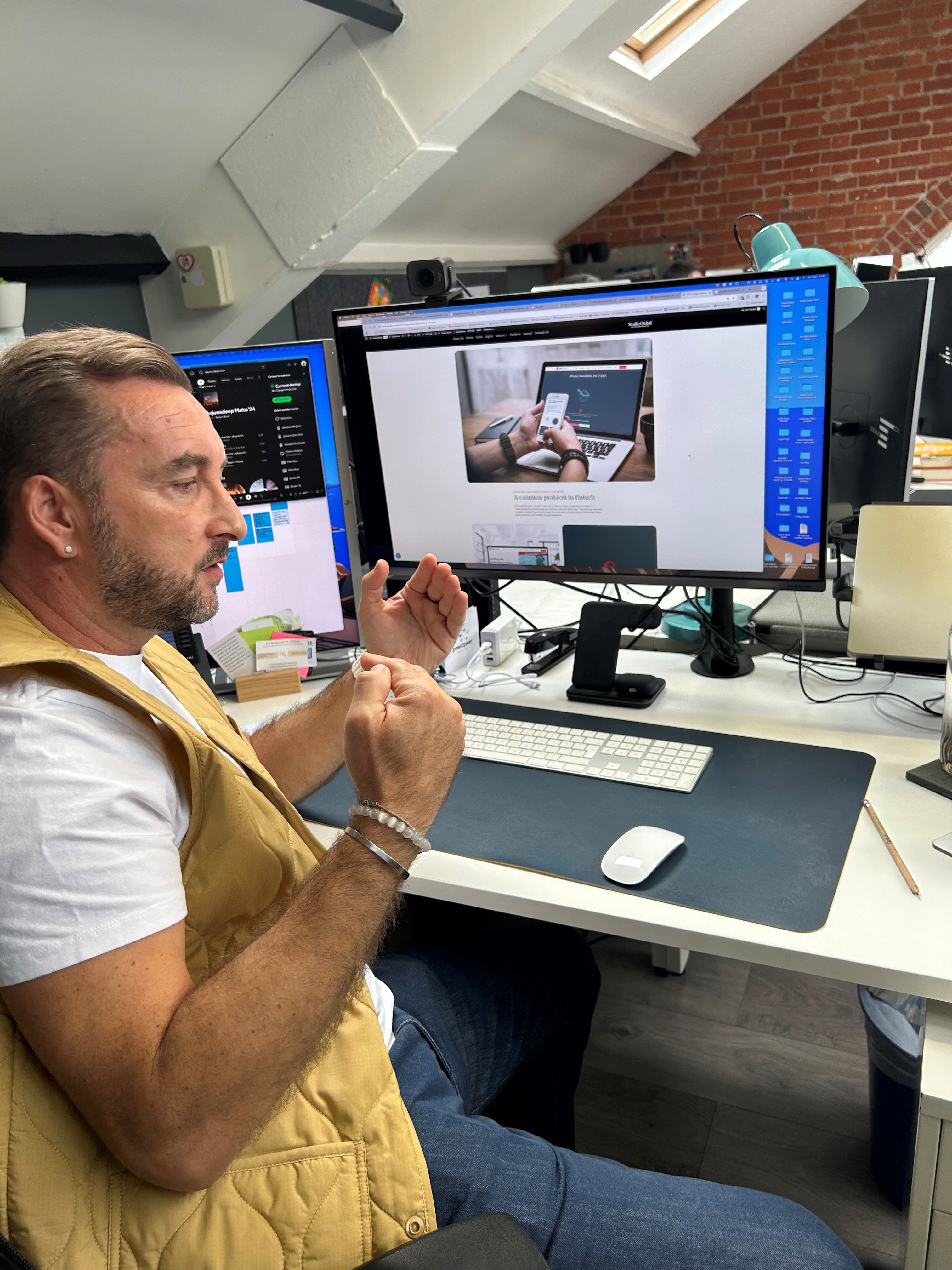 Studio global visit 2